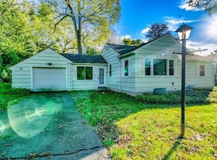 22 Decorie Dr, Wilbraham, MA 01095