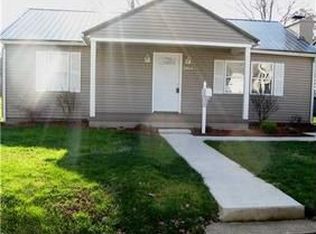 2924 29th St, Nitro, WV 25143
