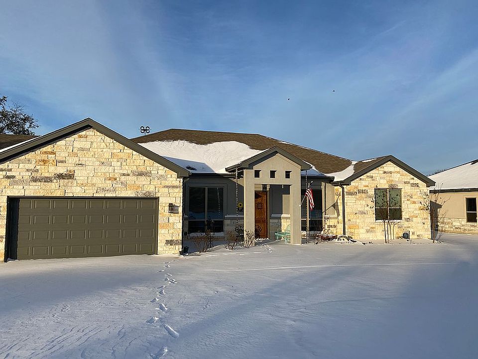 1st image of 2056 Pirtle Dr