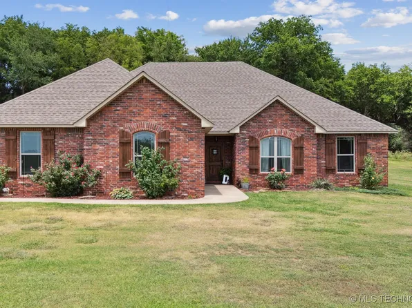 418455 E 1090th Rd, Checotah, OK 74426