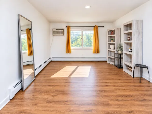 24 Inman St #26, Lawrence, MA 01843
