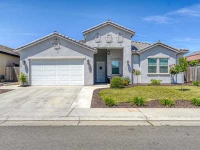 716 Mesa Dr S, Madera, CA, 93636