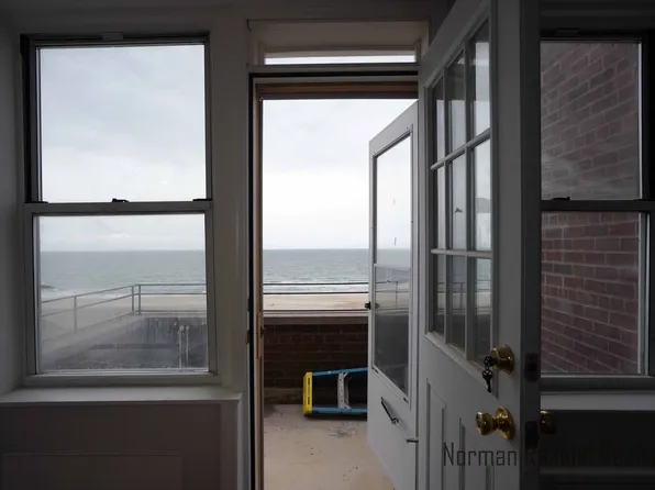 117-12 Ocean Pm image 13 of 40