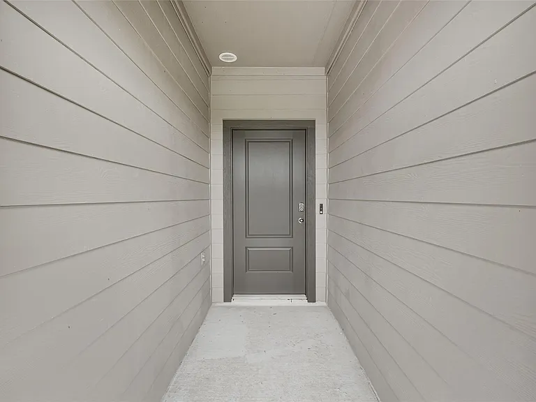 9114 Sunset Marina Way — Photo 3