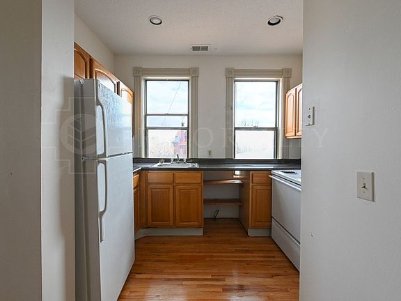 4th image of 60-66 Main St #K