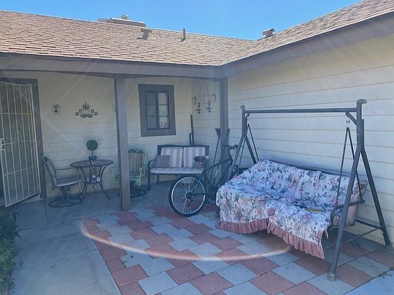 3rd image of 5913 Filmore Ave