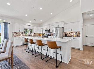 843 SE Hamilton Rd, Mountain Home, ID 83647