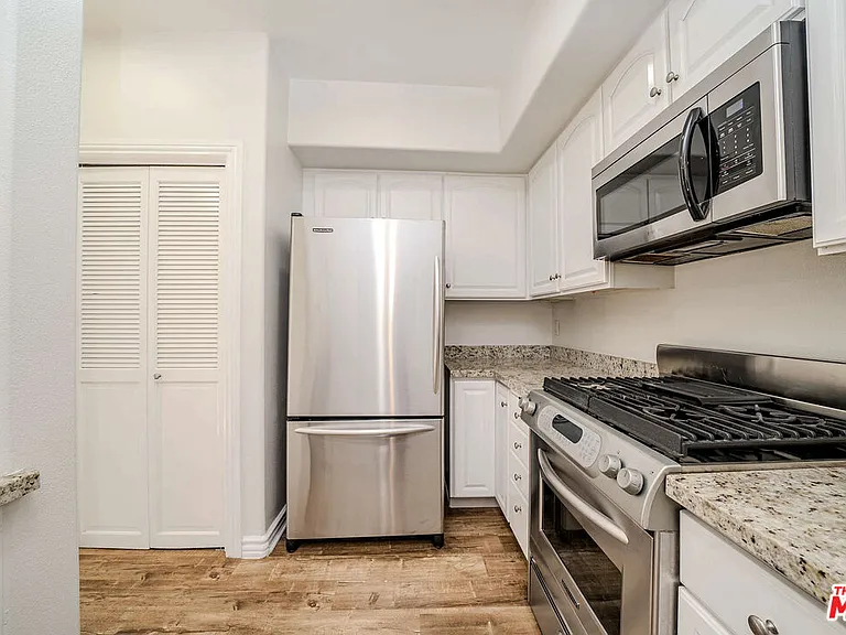 2311 Schader Dr #101 — Photo 9