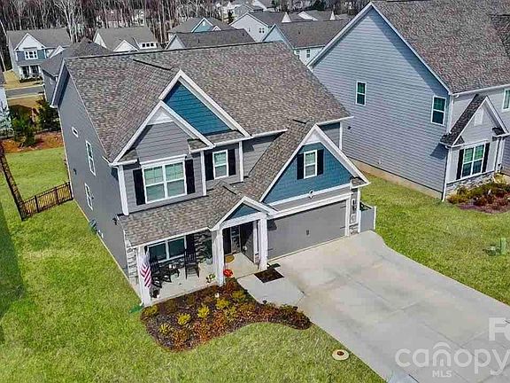 2nd image of 152 Saidin Ln