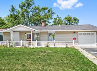 2041 E Sauk Trl, Sauk Village, IL 60411
