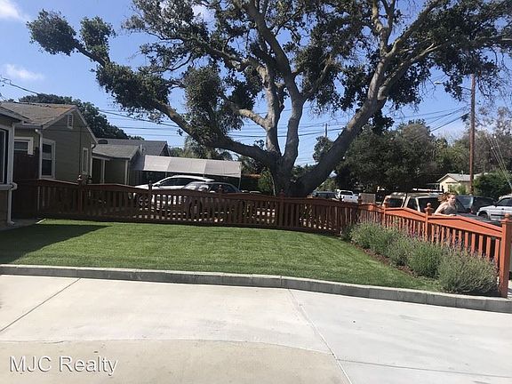2nd image of 2376 Poplar Ave