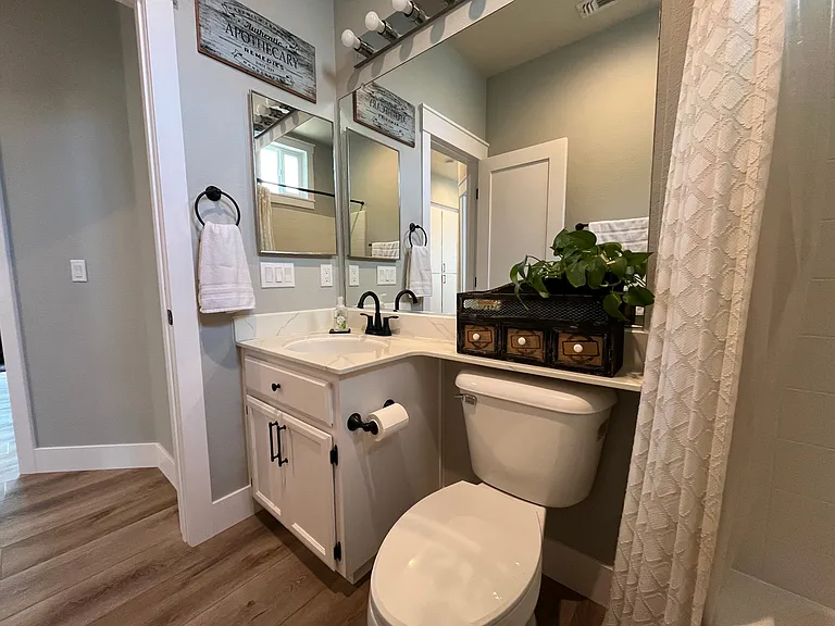 9322 Laguna Pointe Way — Photo 13