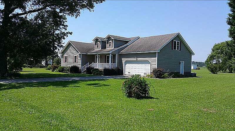 2nd image of 107 Beech Tree Dr