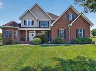 22979 Lone Eagle Dr, Bristol, VA 24202