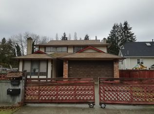 9127 149th St, Surrey, BC V3R 3Z5