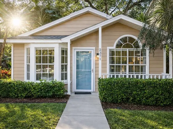 2371 Hounds Trl, Palm Harbor, FL 34683