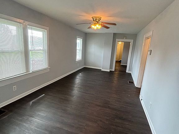 3rd image of 303 Kirkwood St