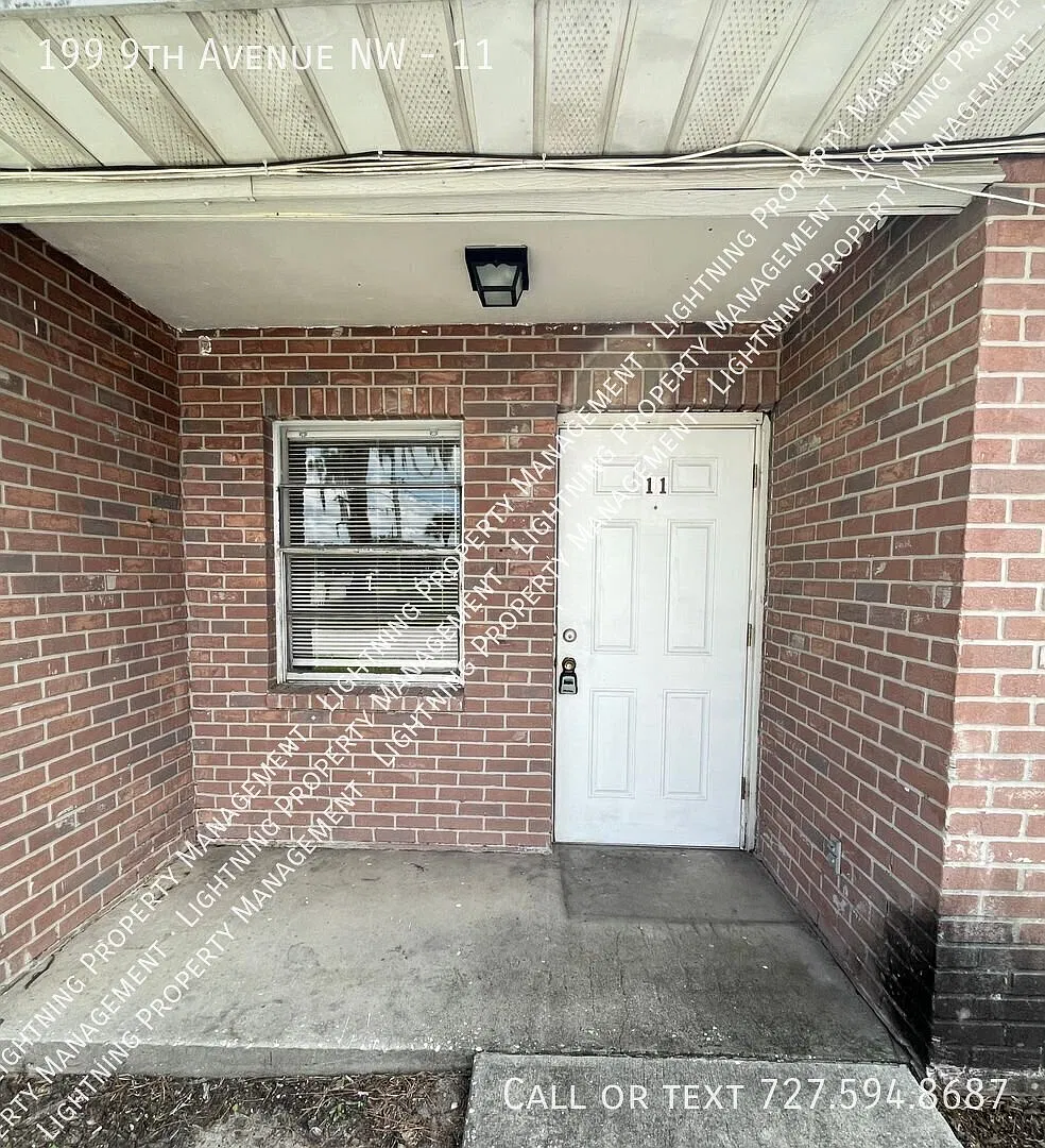 199 NW 9th Ave — Photo 3