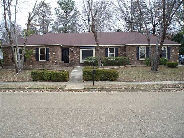 1st image of 3830 Misty Oak Dr