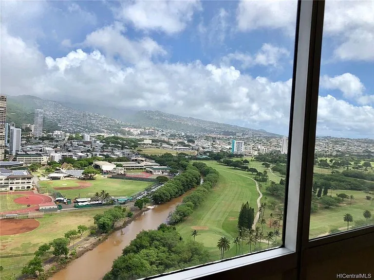 2211 Ala Wai Blvd #2811 — Photo 11