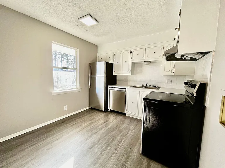 32 Stoneybrook (Sanabel) — Photo 2