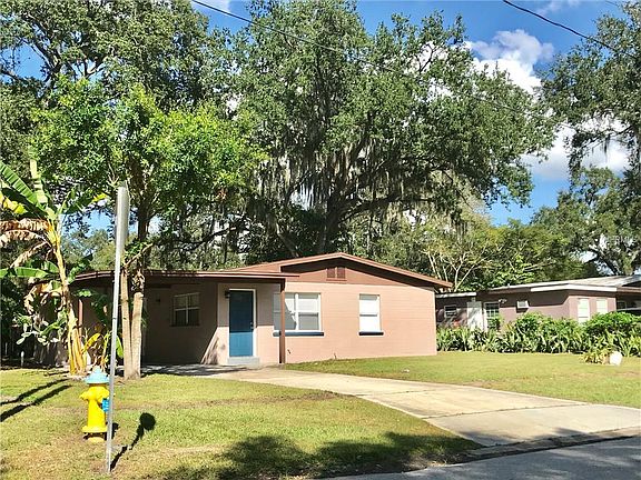 3rd image of 7502 Melaleuca Ln