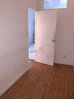 Rented by Best Apartments North Inc | media 44