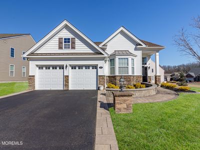 17 Legacy Court, Freehold, NJ, 07728