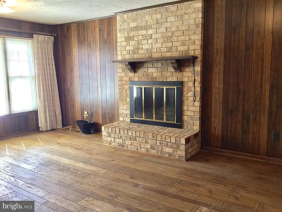 5th image of 13814 Leighfield St