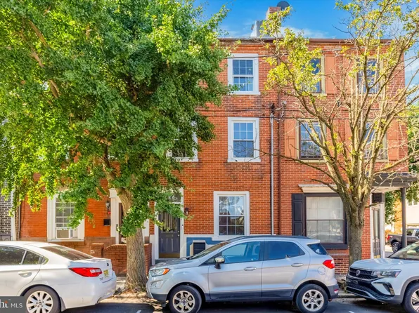 216 W Wildey St, Philadelphia, PA 19123