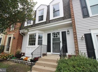12119 Stoneford Dr, Woodbridge, VA 22192
