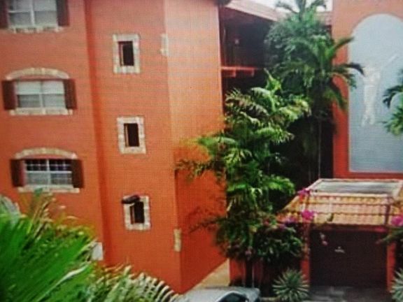 4th image of 660 Tennis Club Dr APT 303