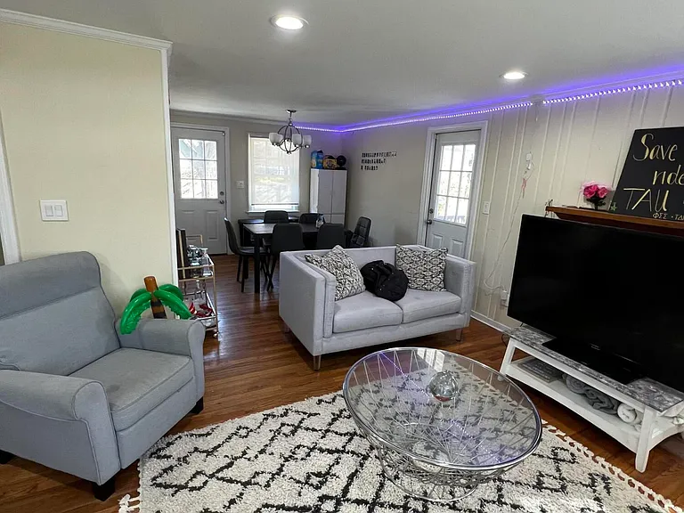 32 Baker Dr — Photo 3
