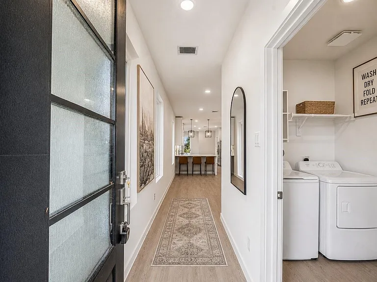 27439 Sunterra Village Dr — Photo 5