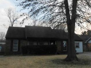 3465 Laurel Dr, Horn Lake, MS 38637