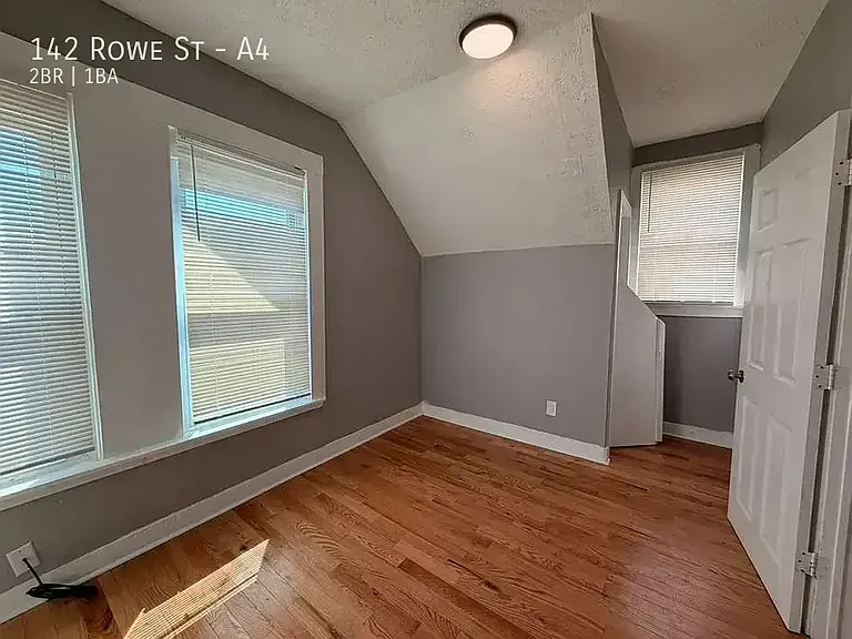 142 Rowe St #A4 — Photo 5