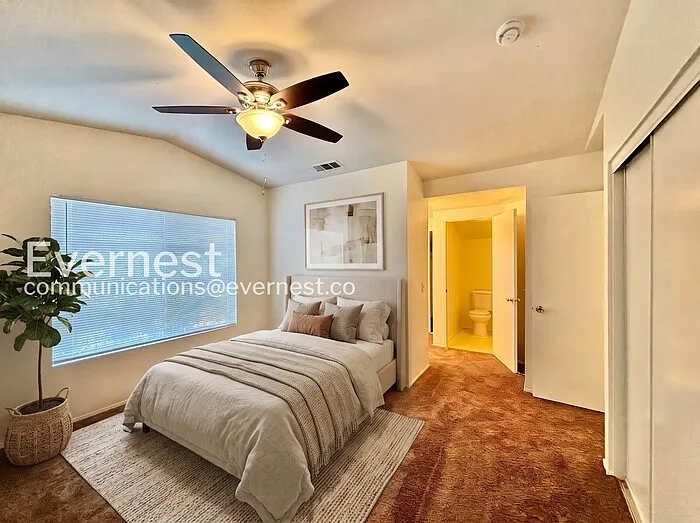 27620 Parkside Dr — Photo 2