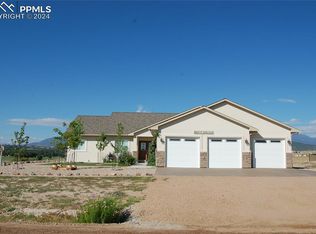 4624 E Jefferson Blvd, Colorado City, CO 81019