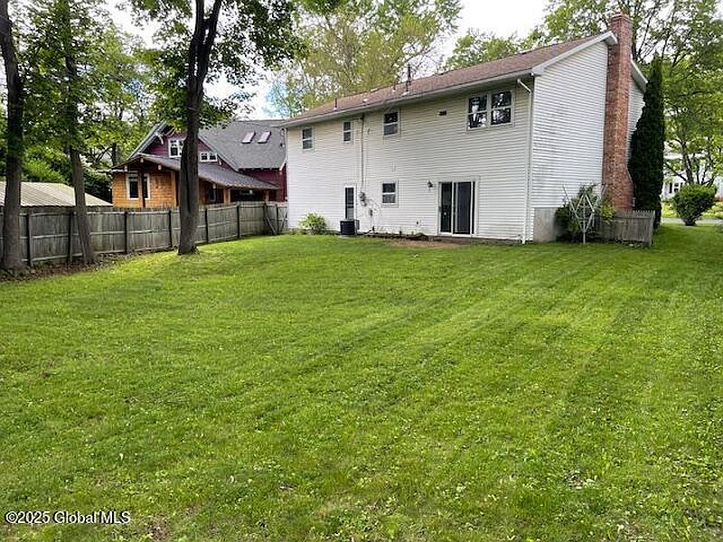 3rd image of 2070 Grand Blvd Boulevard