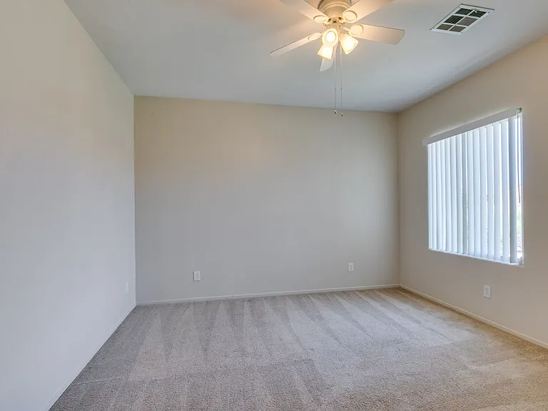 2925 Dowitcher Ave — Photo 24