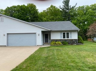 130 S Aquila Ct, Eagle River, WI 54521