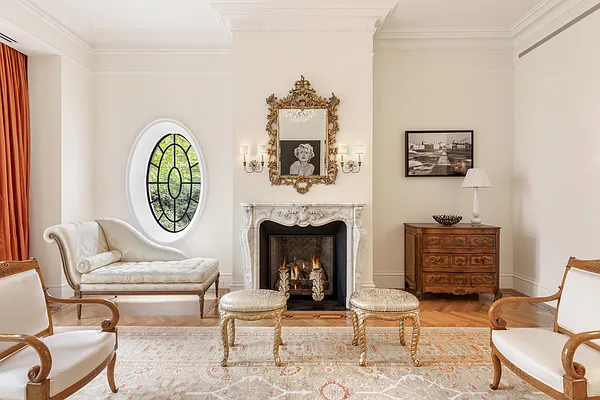 Sold by Douglas Elliman | media 4