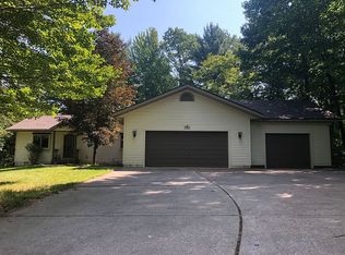 7861 Woodthrush Cir, Gaylord, MI 49735