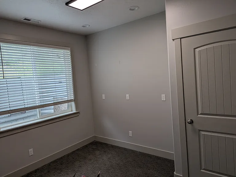 Office/Bedroom 3