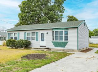 151 Evergreen Ave, Villas, NJ 08251