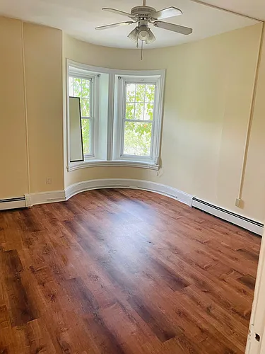 139 Rochelle Ave #2FM Photo 1