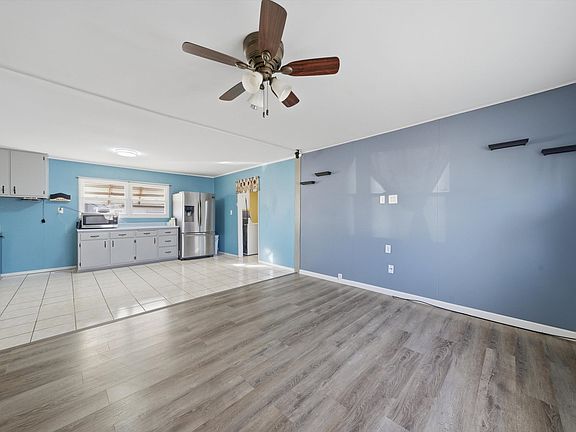 5th image of 728 Farragut Ave