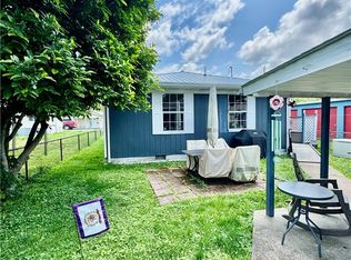 67 Harrisburg Ave, Chapmanville, WV 25508