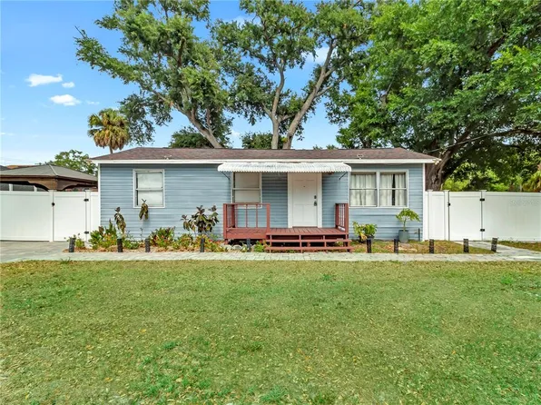 6201 Theresa St, Tampa, FL 33615