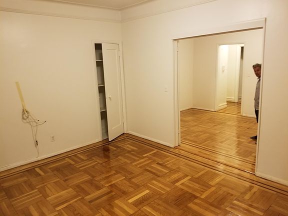 taken from inside the 2nd bedroom/living room the super is s